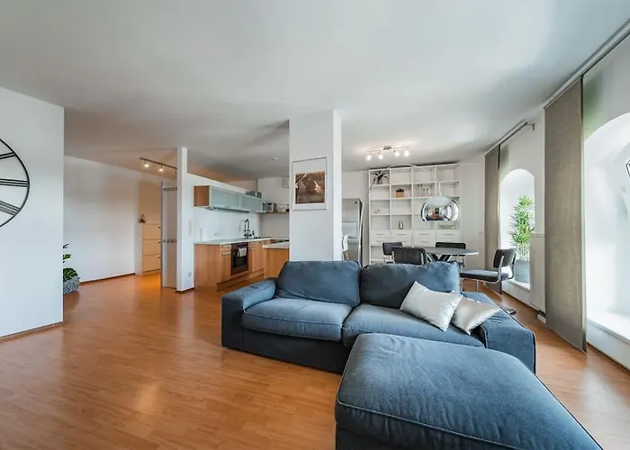 Apartment Spektakulaeres ✩ 7. Stock ✩ Kostenlose Parkgarage