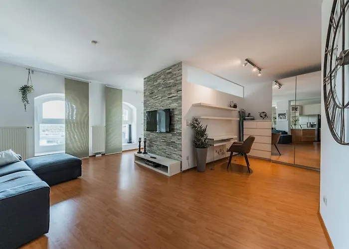 Spektakulaeres ✩ 7. Stock ✩ Kostenlose Parkgarage Apartment Wien