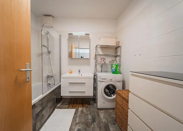Apartment Spektakulaeres ✩ 7. Stock ✩ Kostenlose Parkgarage *